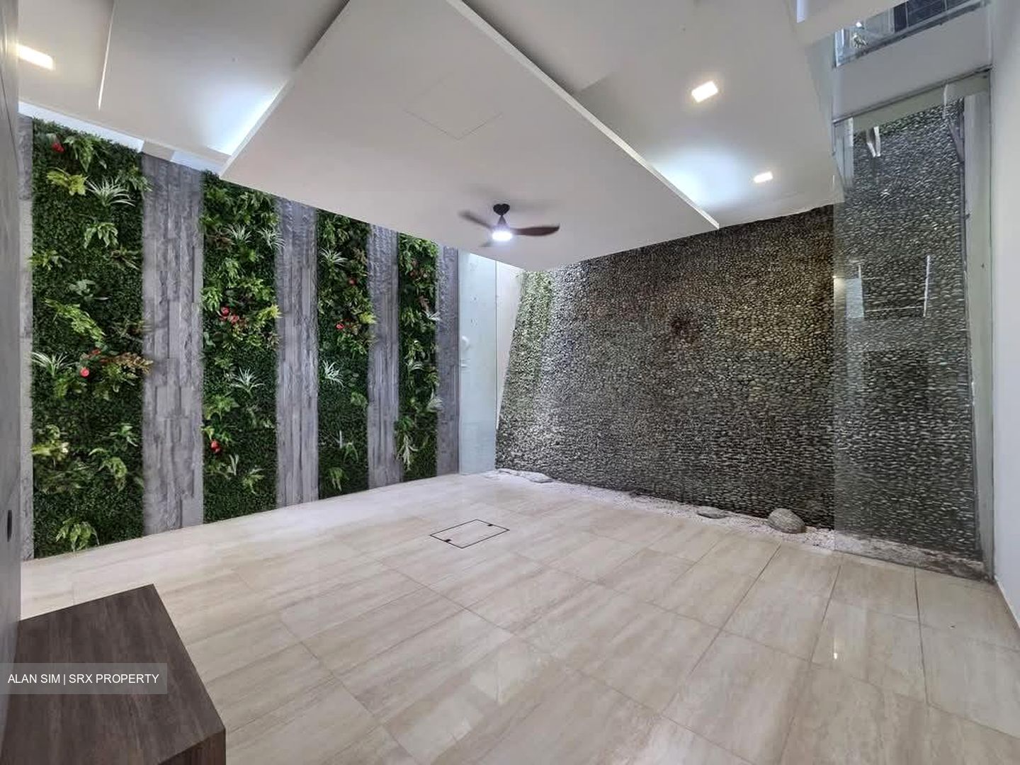 Jalan Elok (D9), Terrace #549588151